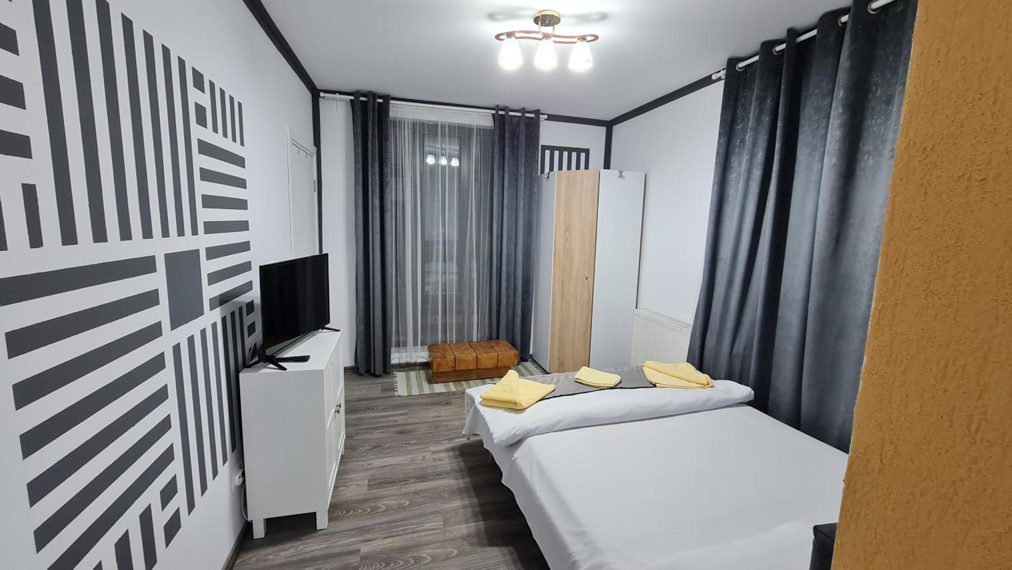 Pomiculturii Residence 3 ทิมิชัวรา ภายนอก รูปภาพ